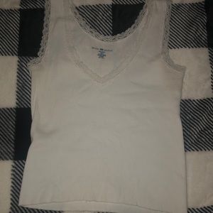 brandy melville v-neck lace tank